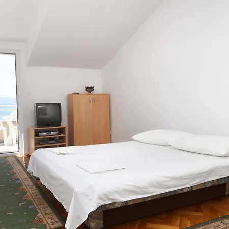 8334a Apartman